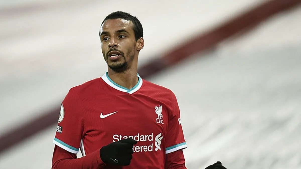 Joel Matip futbolu bıraktığını açıkladı