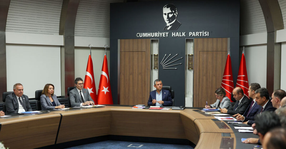 CHP’de 3 isme ihraç talebi