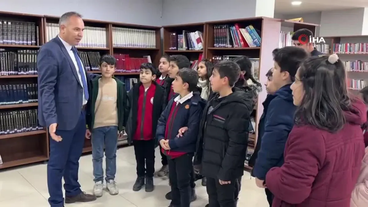 Yüksekova’da Kütüphane Tanıtımı