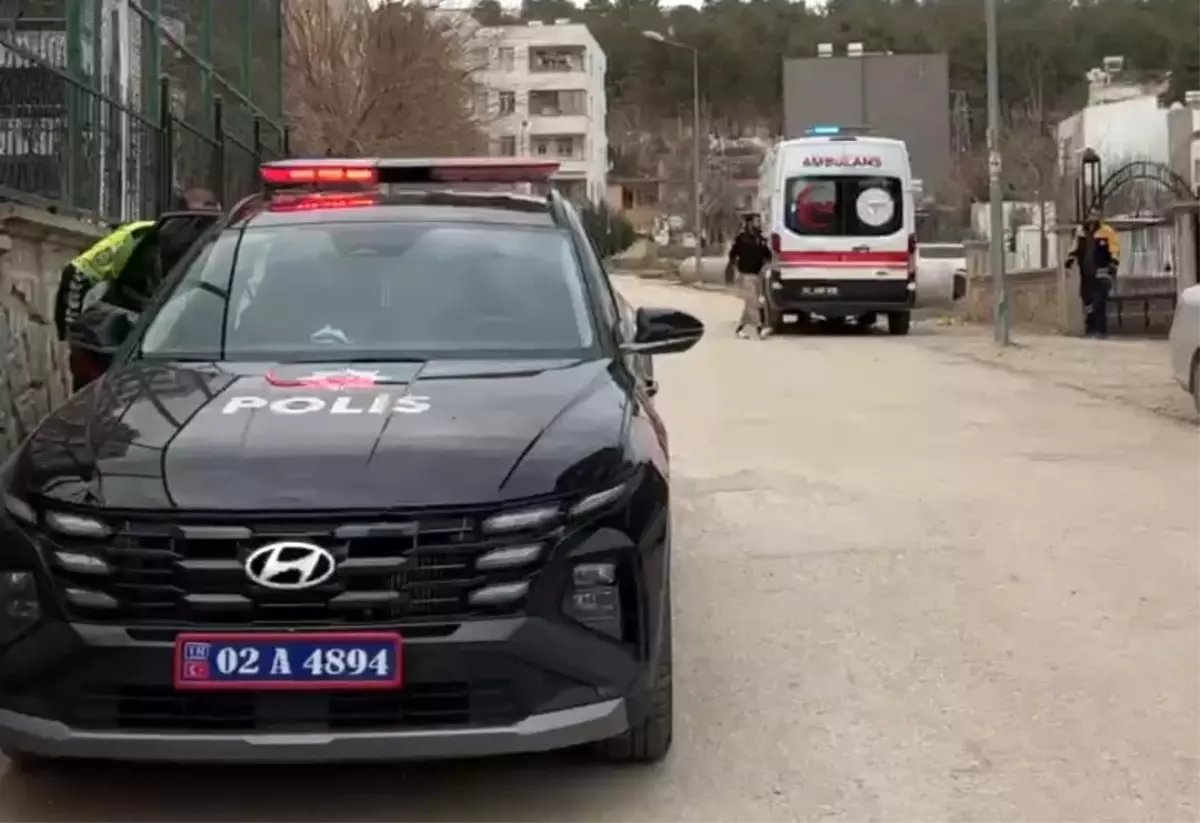 Adıyaman’da Minibüs Yaya Çarptı