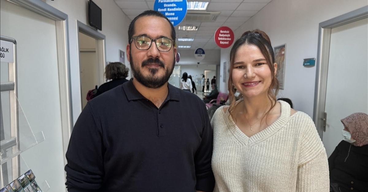 Antalya’da tedavi gören çift 1.5 ayda sigara bağımlılığından kurtuldu