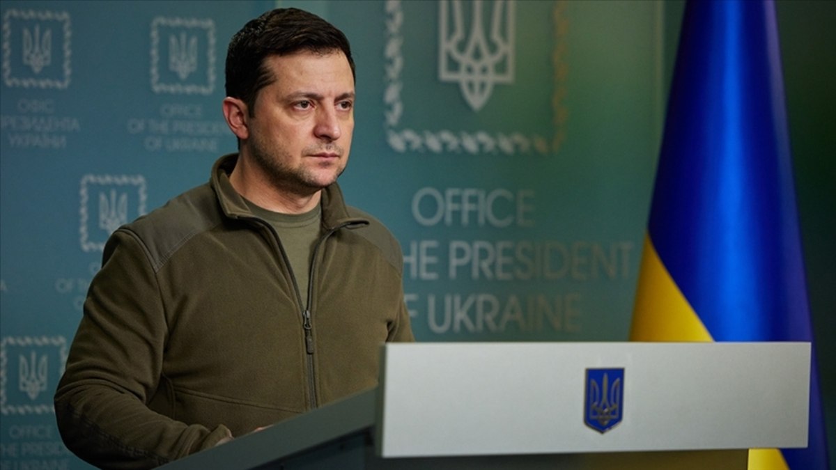 Vladimir Zelenskiy’den ABD yorumu: Askeri desteği olmadan Ukrayna’nın hayatta kalma şansı çok düşük